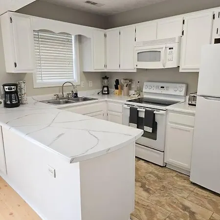 Close To The Beach And Attractions! Perfect For Families Or Traveling Nurses! Wilmington Extérieur photo